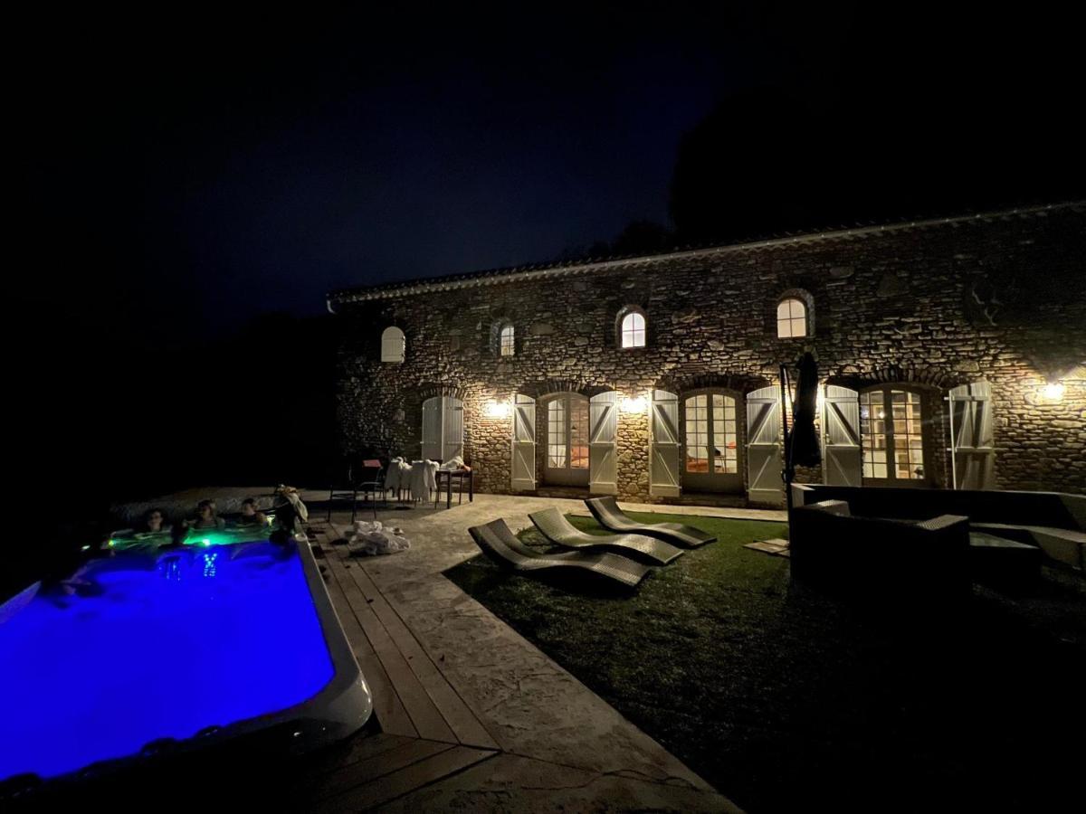 Gîte- Mas de charme Cévennes 2 à 8 personnes Saint Jean du Pin Esterno foto